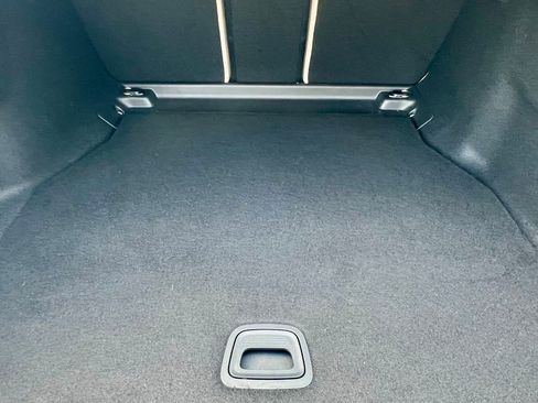 Certified 2024 Mercedes-Benz C 300 4MATIC Sedan image 38
