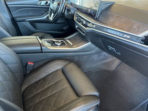 Used 2024 BMW X5 xDrive40i image 21