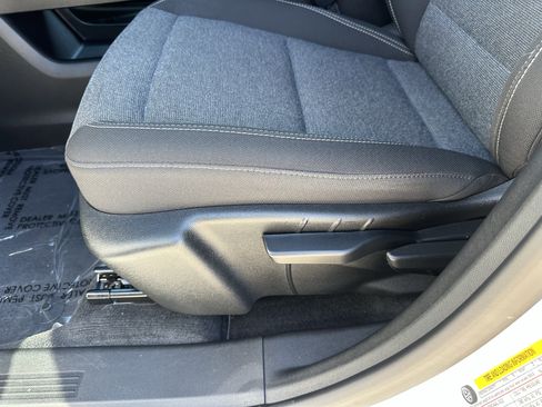 Used 2025 GMC Terrain Elevation image 23