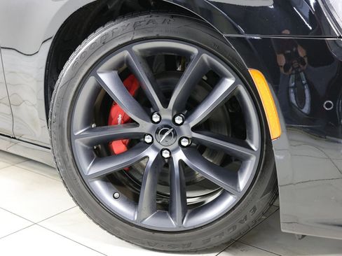 Used 2023 Chrysler 300 C RWD image 14