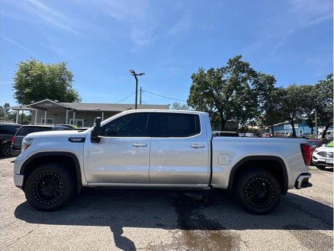 Used 2020 GMC Sierra 1500 Elevation w/ Elevation Value Package AWD/4WD image 4