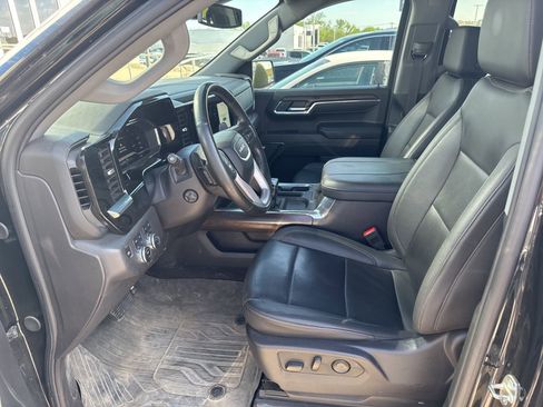 Used 2024 GMC Sierra 1500 SLT w/ SLT Premium Plus Package image 10