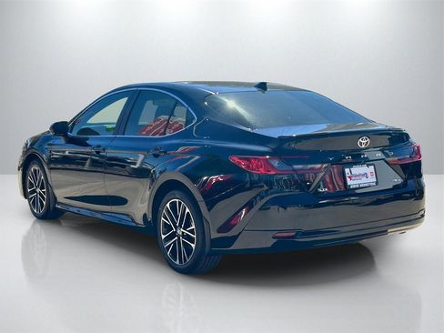 New 2026 Toyota Camry XLE image 7