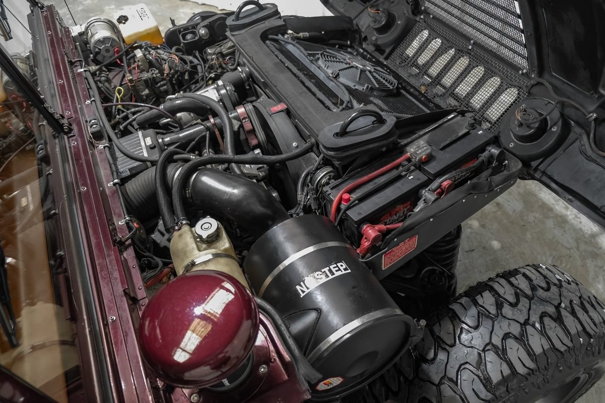 Used 1994 HUMMER H1 4-Door Open Top AWD/4WD image 50