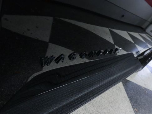 Used 2024 Jeep Wagoneer Series II AWD/4WD image 40