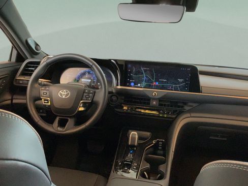 Certified 2026 Toyota Crown w/ Advanced Technology Package AWD/4WD image 34