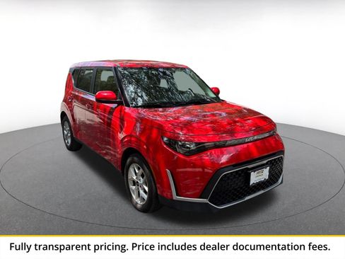 Used 2025 Kia Soul LX w/ LX Technology Package FWD image 1