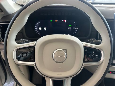 New 2026 Volvo XC90 T8 Ultra w/ Protection Package Premier image 24