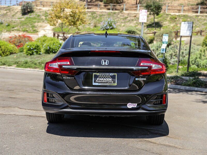 Used 2019 Honda Clarity Plug-In Hybrid image 4