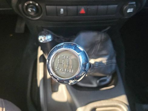 Used 2015 Jeep Wrangler Unlimited Sport w/ Power Convenience Group AWD/4WD image 34