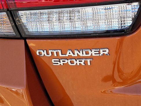 New 2025 Mitsubishi Outlander Sport LE image 18