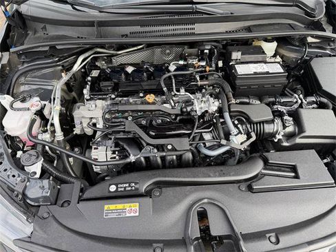 Certified 2025 Toyota Corolla SE image 24