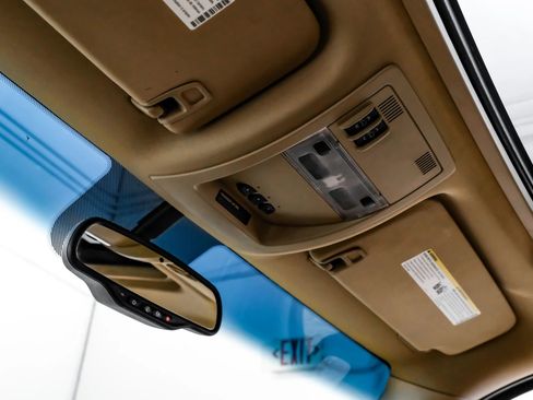 Used 2012 Chevrolet Avalanche LTZ image 38