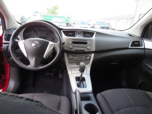 Used 2013 Nissan Sentra S FWD image 16