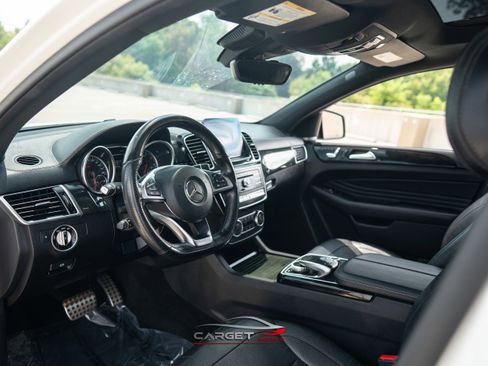 Used 2019 Mercedes-Benz GLE 43 AMG 4MATIC image 13