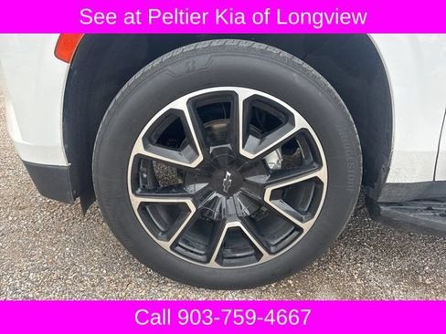 Used 2022 Chevrolet Tahoe RST w/ Sport Performance Package RWD image 4