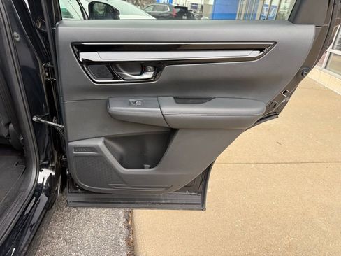 Used 2025 Honda CR-V EX-L image 40