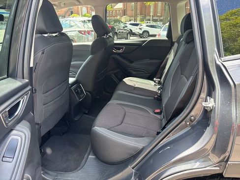 Used 2021 Subaru Forester Premium AWD/4WD image 24