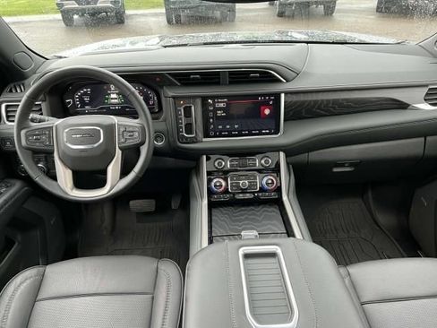 Used 2024 GMC Yukon XL Denali w/ LPO, Floor Liner Package image 17