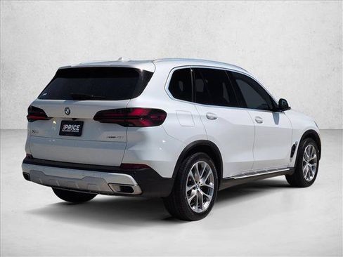 Used 2024 BMW X5 xDrive40i w/ Premium Package AWD/4WD image 5