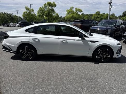 New 2026 Hyundai Sonata N Line FWD image 8