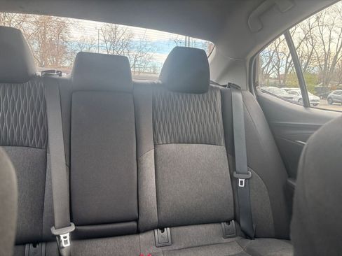 Used 2025 Toyota Camry LE image 35