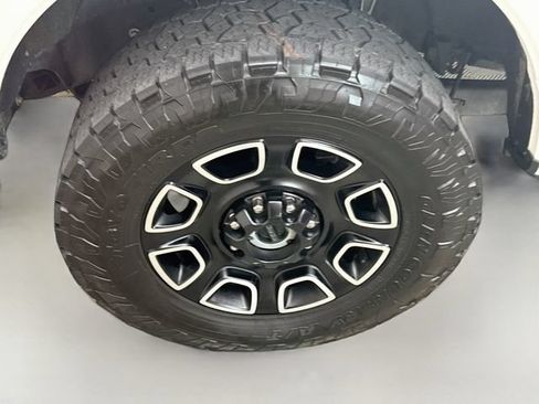 Used 2024 Ford F350 Platinum AWD/4WD image 33