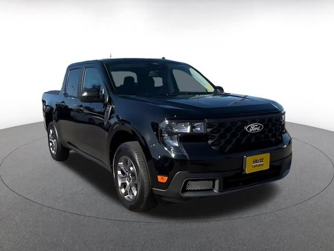 Used 2026 Ford Maverick XLT FWD image 3