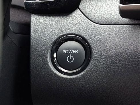 Used 2025 Toyota Camry LE image 26