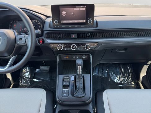 Used 2025 Honda CR-V EX image 16