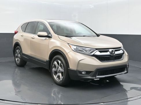 Used 2017 Honda CR-V EX image 2