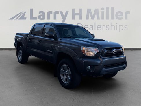 Used 2015 Toyota Tacoma PreRunner image 7