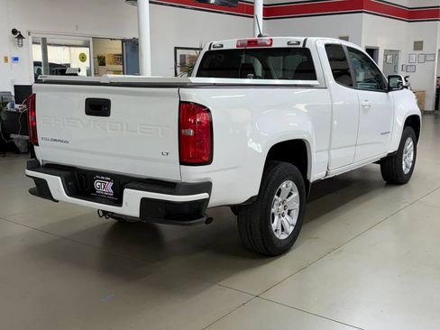 Used 2022 Chevrolet Colorado LT w/ Fleet Safety Package RWD image 2