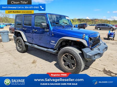 Used 2009 Jeep Wrangler Unlimited Sahara w/ Mopar Leather Group AWD/4WD image 5