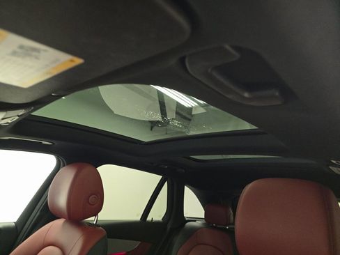 Used 2021 Mercedes-Benz GLC 300 w/ AMG Line image 9