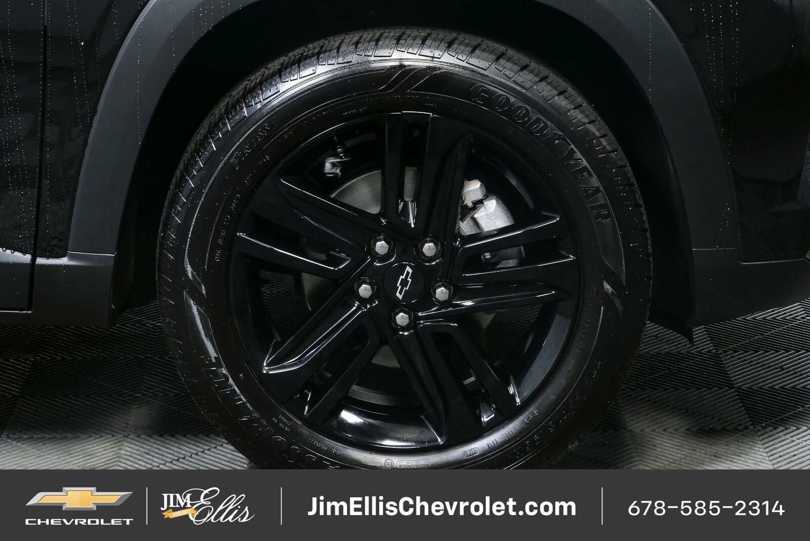 Used 2026 Chevrolet Trax ACTIV w/ Sunroof Package FWD image 36