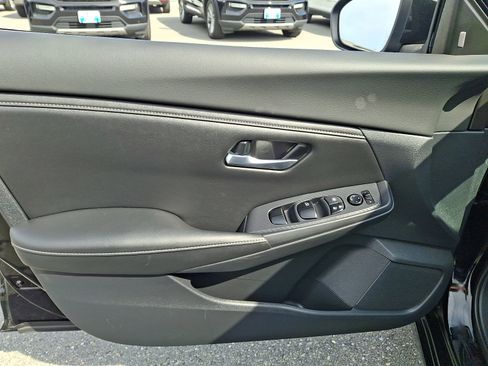 Used 2021 Nissan Sentra SV image 13