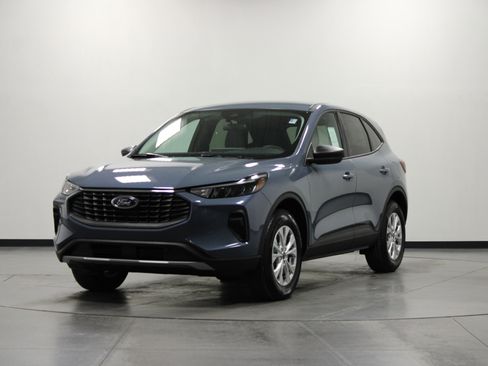 New 2026 Ford Escape Active w/ Active Premium Tech Pack image 8