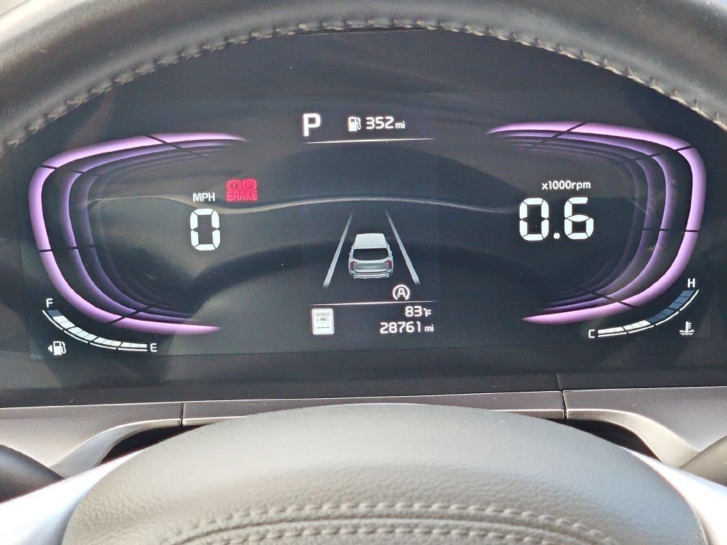 Used 2025 Kia Telluride S FWD image 16