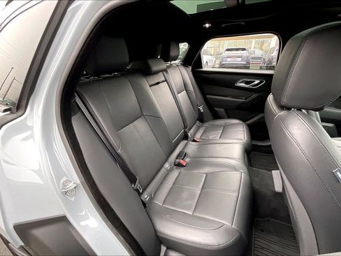 Used 2025 Land Rover Range Rover Velar Dynamic SE image 27