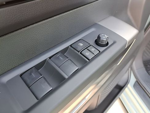 New 2026 Toyota Tundra SR5 AWD/4WD image 14