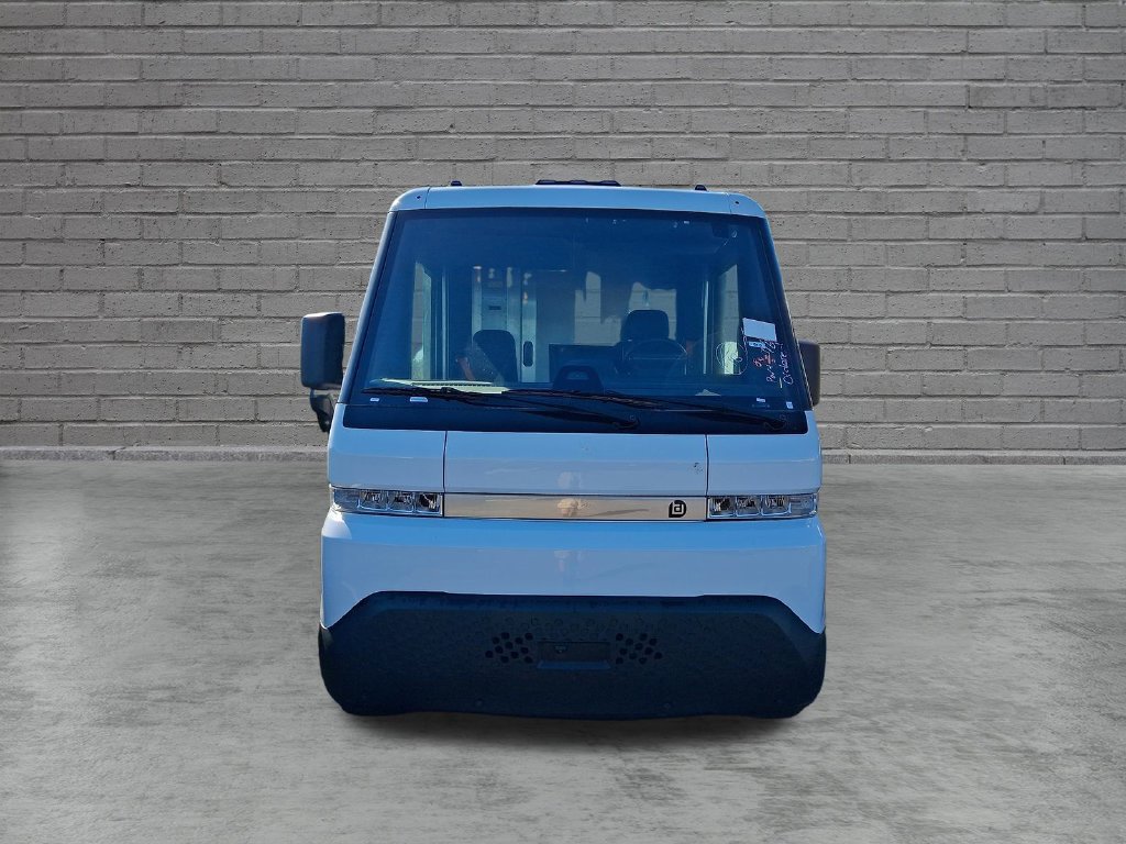 Used 2024 Chevrolet Brightdrop 600 w/ Battery Pack, Max Range AWD/4WD image 2