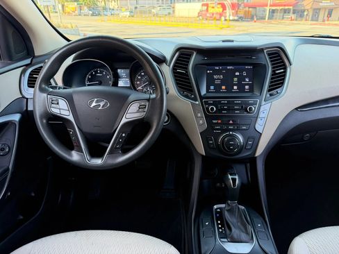 Used 2018 Hyundai Santa Fe Sport w/ 2.4L Value Package 02 FWD image 16