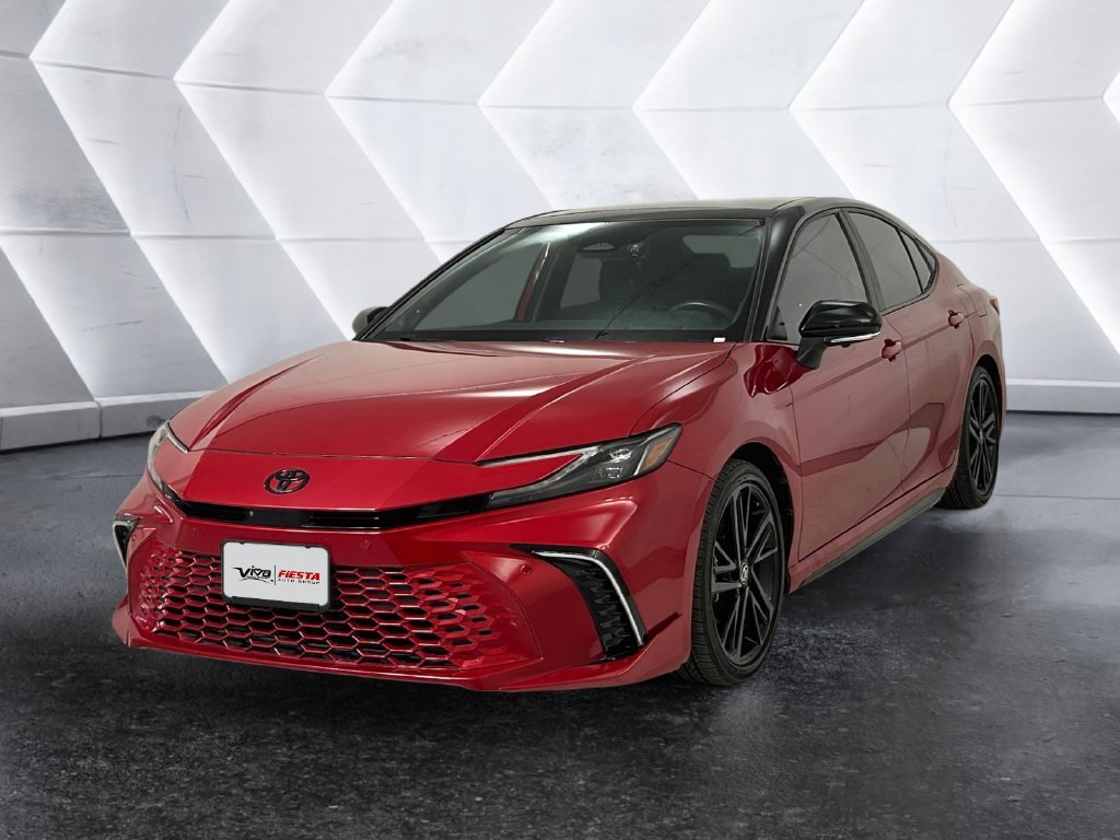 Used 2025 Toyota Camry XSE w/ Premium Plus Package FWD image 3
