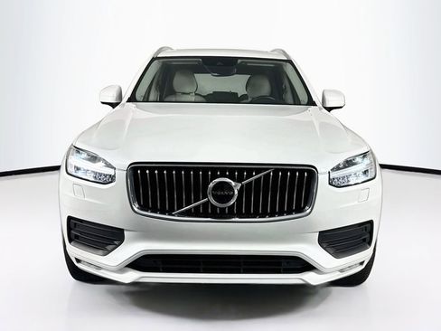 Used 2021 Volvo XC90 T6 Momentum w/ Climate Package AWD/4WD image 2