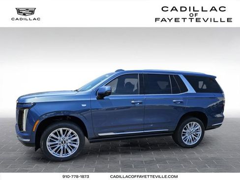 New 2026 Cadillac Escalade Luxury AWD/4WD image 1