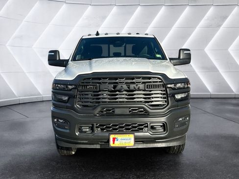 New 2026 RAM 2500 Tradesman AWD/4WD image 9