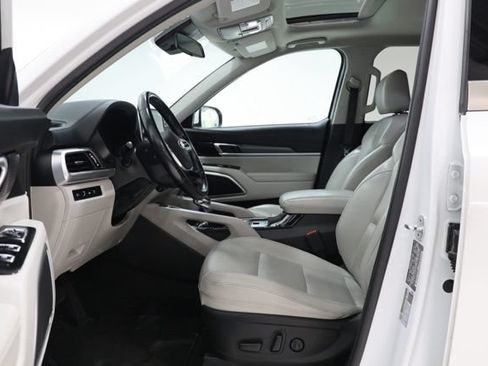 Used 2020 Kia Telluride S FWD image 18