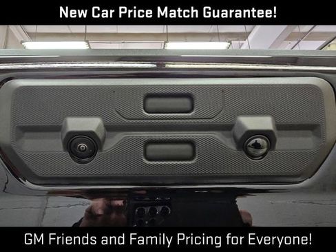 New 2026 GMC Sierra 2500 AT4X w/ LPO, Black Badging Package AWD/4WD image 9