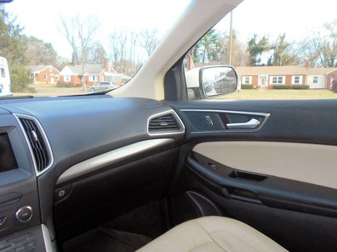 Used 2015 Ford Edge SEL w/ Equipment Group 201A image 13